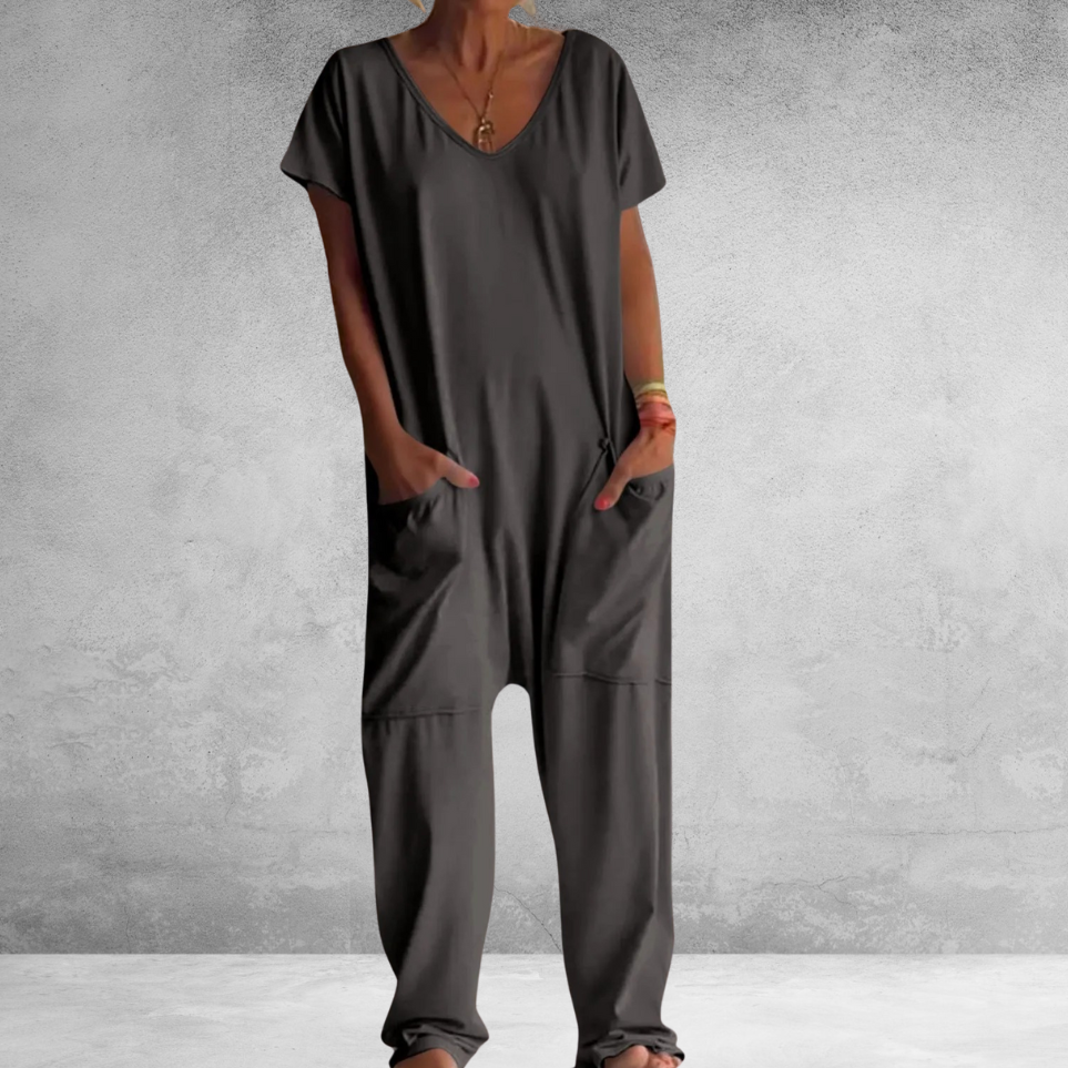 Long short-sleeved jumpsuit