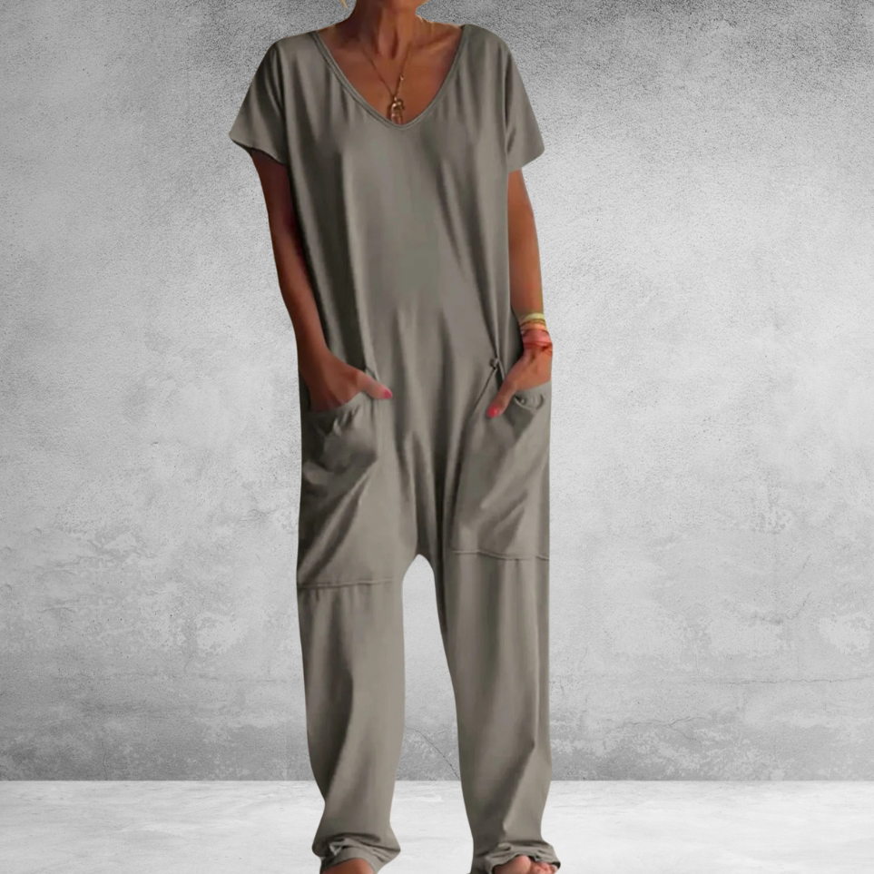 Long short-sleeved jumpsuit