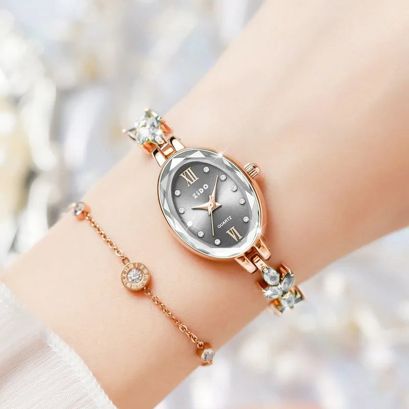 Reloj para Mujer: Lujo Casual con Diamantes y Trébol