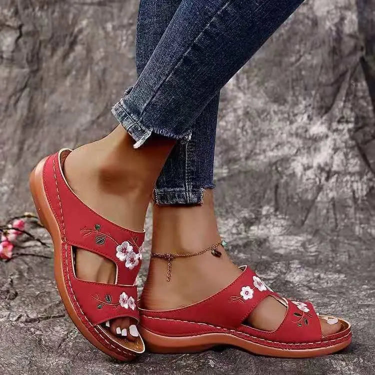 Sandalias Cuñas Bordadas