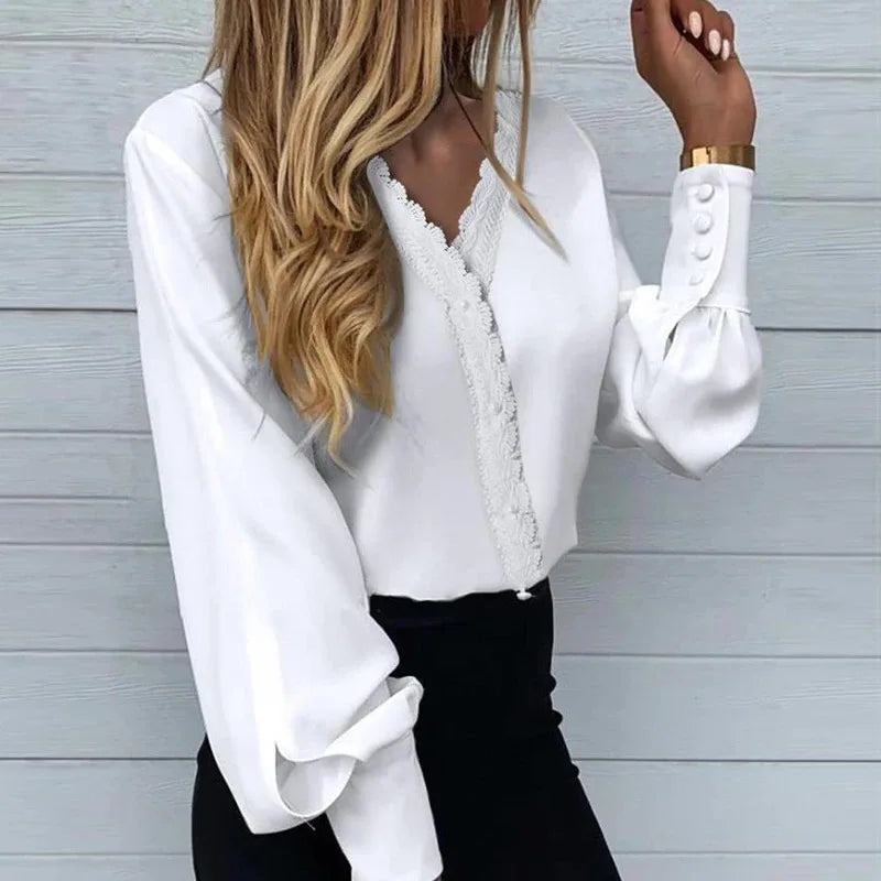Blusa Blanca con Estampado de Corazones