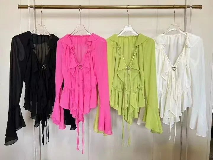 Blusa con Encaje y Chiffon
