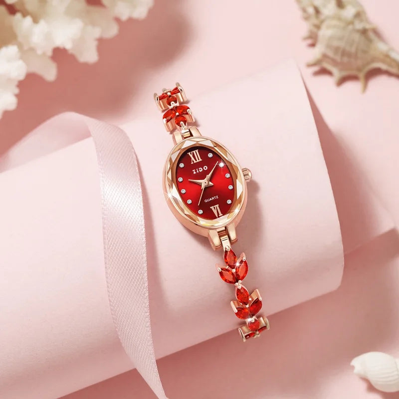 Reloj para Mujer: Lujo Casual con Diamantes y Trébol