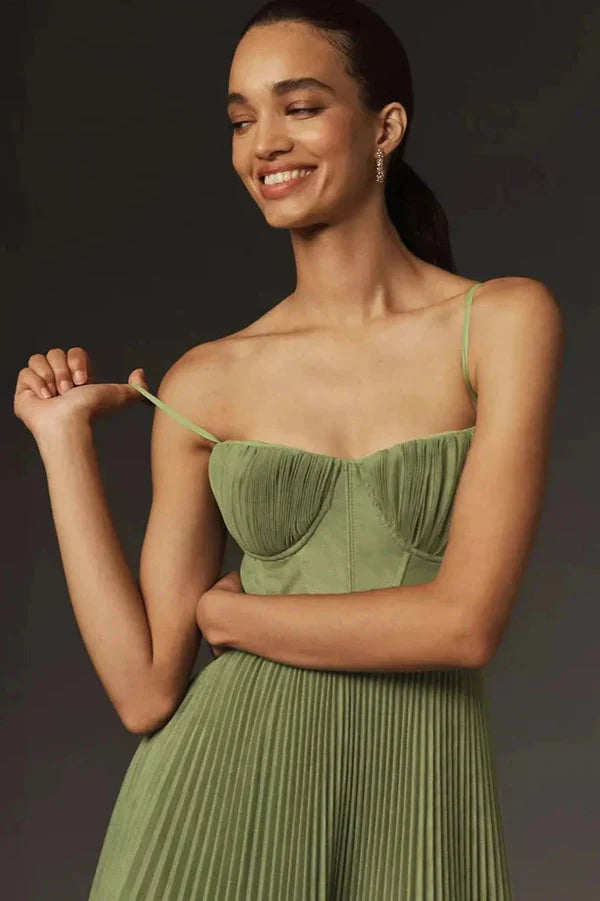 ISABELLA | VESTIDO MIDI ELEGANTE PLISADO