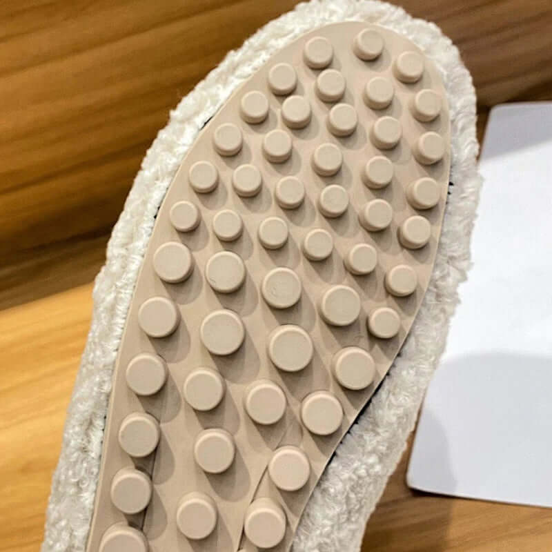 Padded shoes