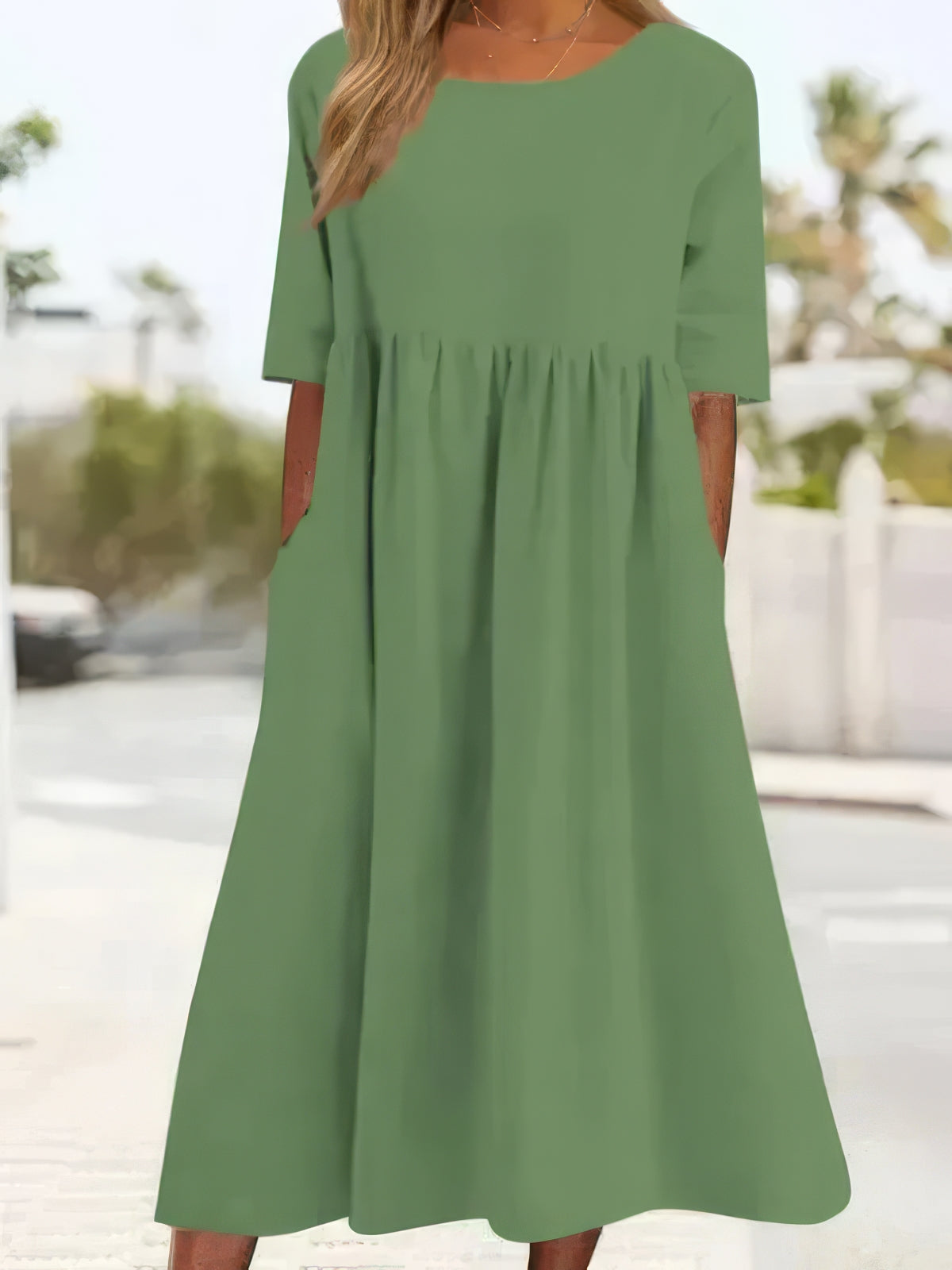 COTTON DRESS WITH ROUND NECK AND POCKETS