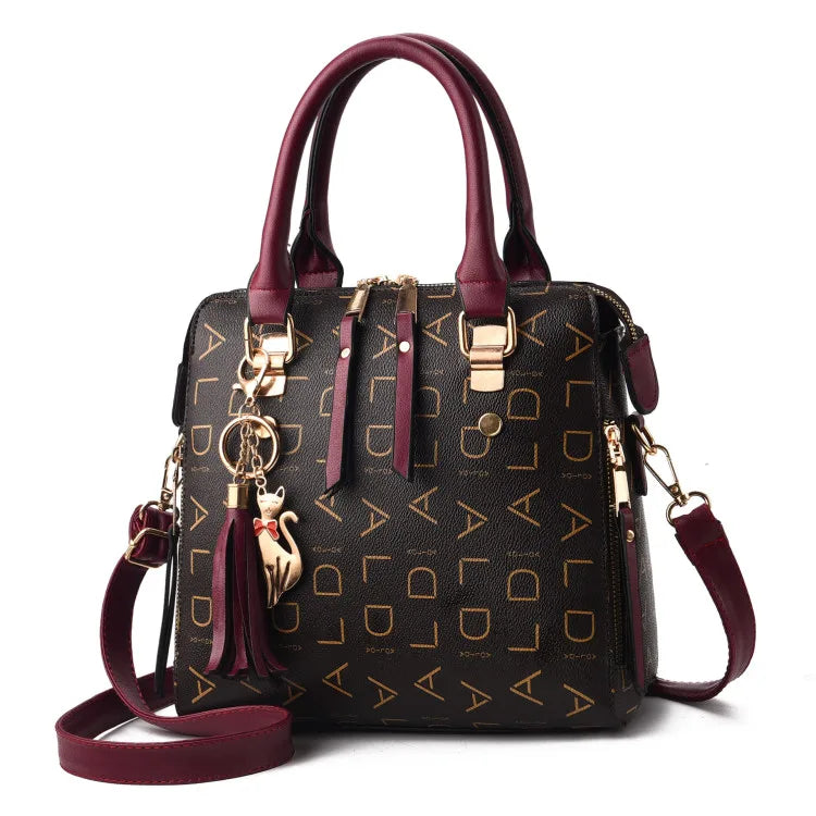 Elegante Bolso Tote con Borlas