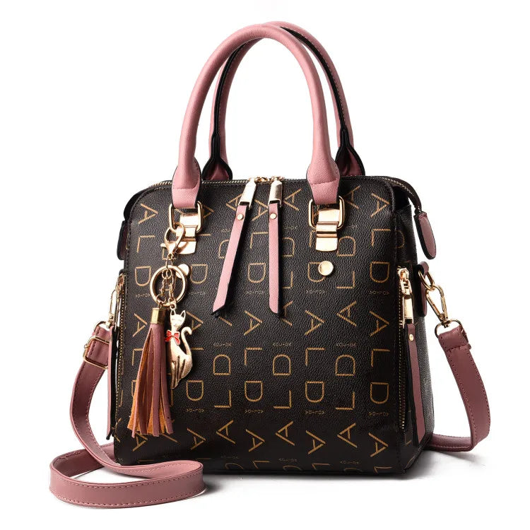 Elegante Bolso Tote con Borlas