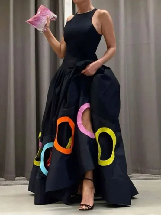 Vestido con Detalles de Calado y Plisados