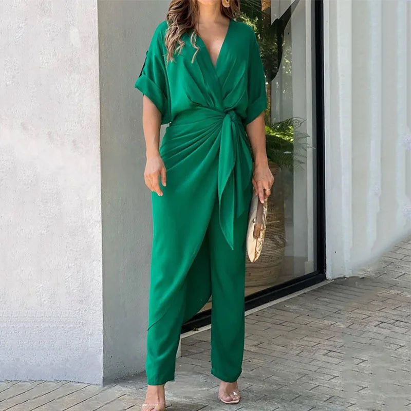 Two-Piece Set - Modern and Elegant Style