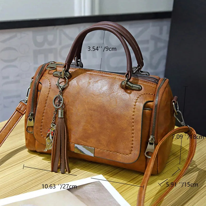 Bolso con Borla