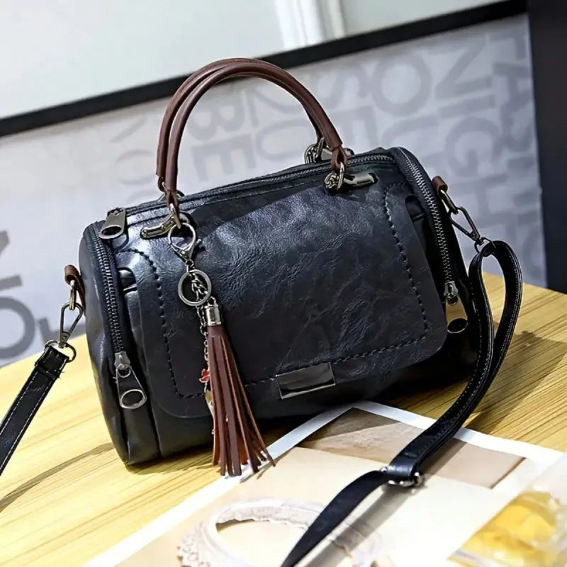 Bolso con Borla