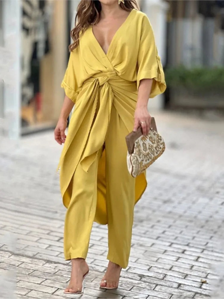 Two-Piece Set - Modern and Elegant Style