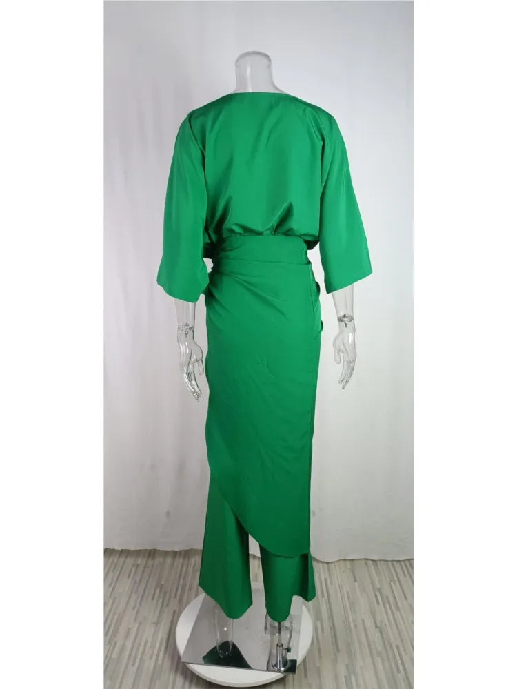 Two-Piece Set - Modern and Elegant Style